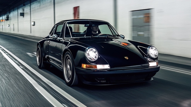Theon Design’s Latest 911 Restomod Is a Real Performer