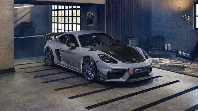 Manthey Performance Offers New Kit For Porsche 718 Cayman GT4 RS
