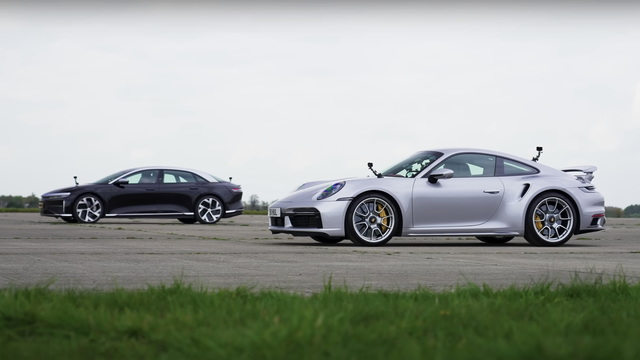 Porsche 911 Turbo S Takes On 1,100HP Lucid Air In Drag Race