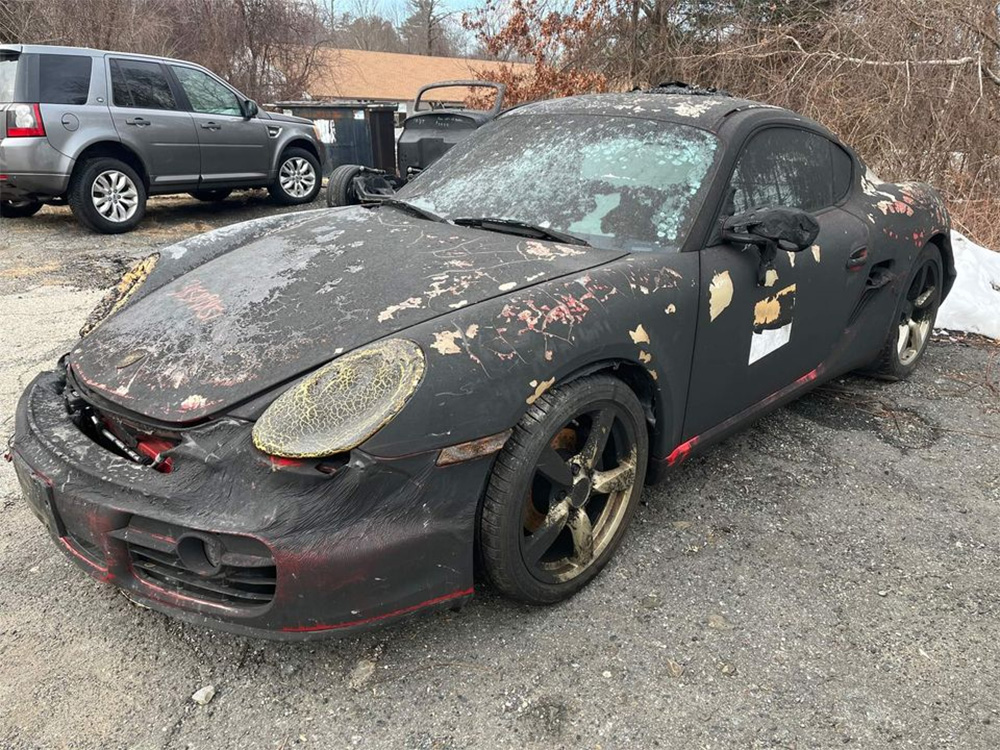 Manual Cayman Only Costs $7,500, but There’s A Catch