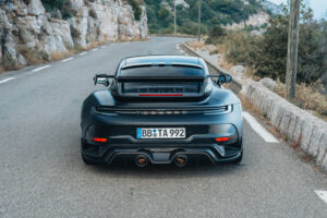 The MONOCHROME is the further development of the GTstreet R, limited to 20 units and is based on the Porsche 911 Turbo S.