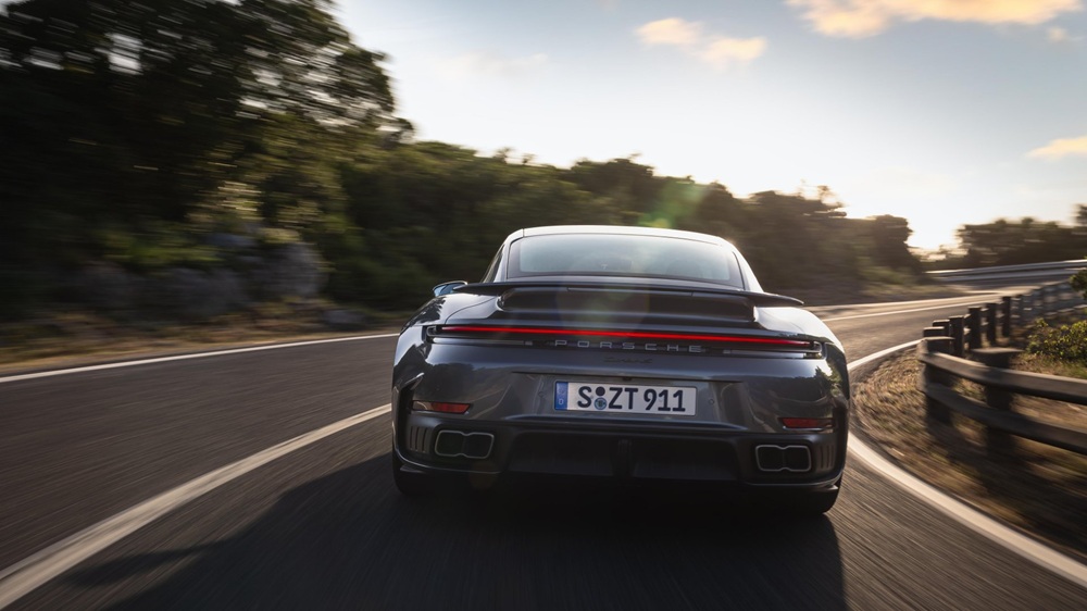 Gas Engines Aren’t Dead: Porsche Explores Water-Injection Innovation