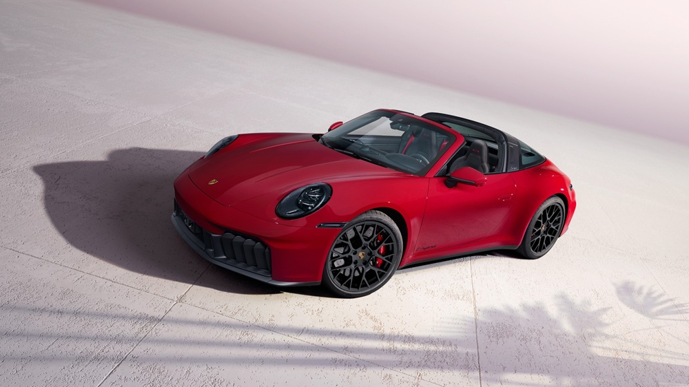 Don’t Expect a Plug-In Hybrid Porsche 911 Anytime Soon